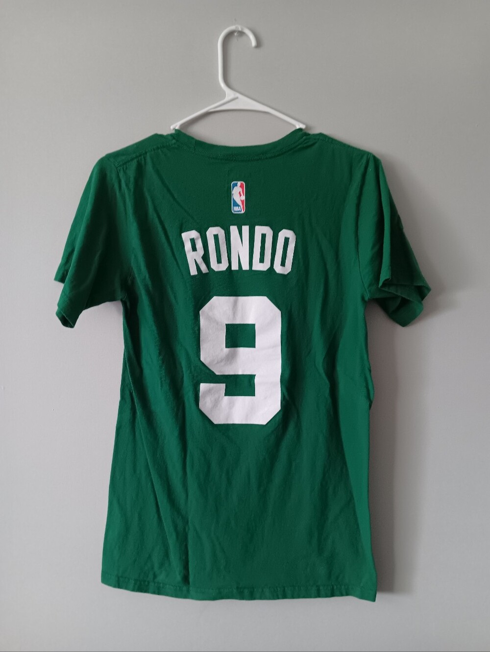 Adidas Boston Green Rajon Rondo #9 Graphic Tee - Picture 4 of 4